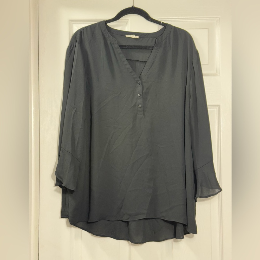 Maurices Black V Neck Button Front Blouse 2X Flutter Sleeve Lightweight